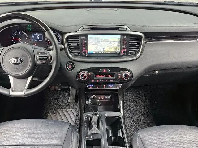 KIA SORENTO 2.0 2WD PRESTIGE