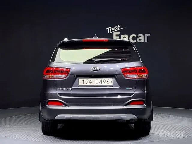 KIA SORENTO 2.0 2WD NOBLESSE