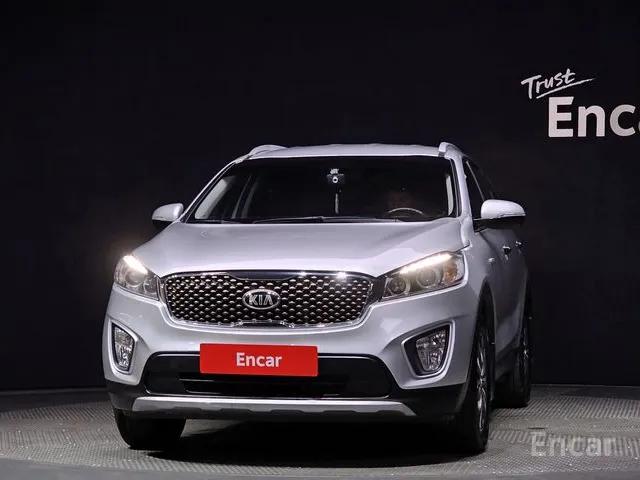 KIA SORENTO 2.0 2WD NOBLESSE