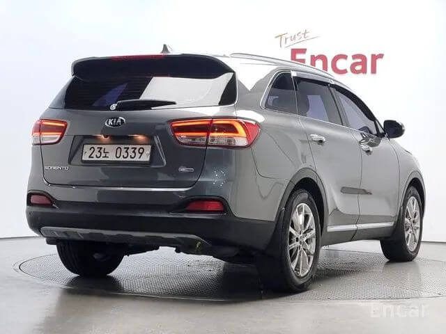 KIA SORENTO 2.2 2WD NOBLESSE