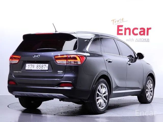 KIA SORENTO 2.2 4WD NOBLESSE