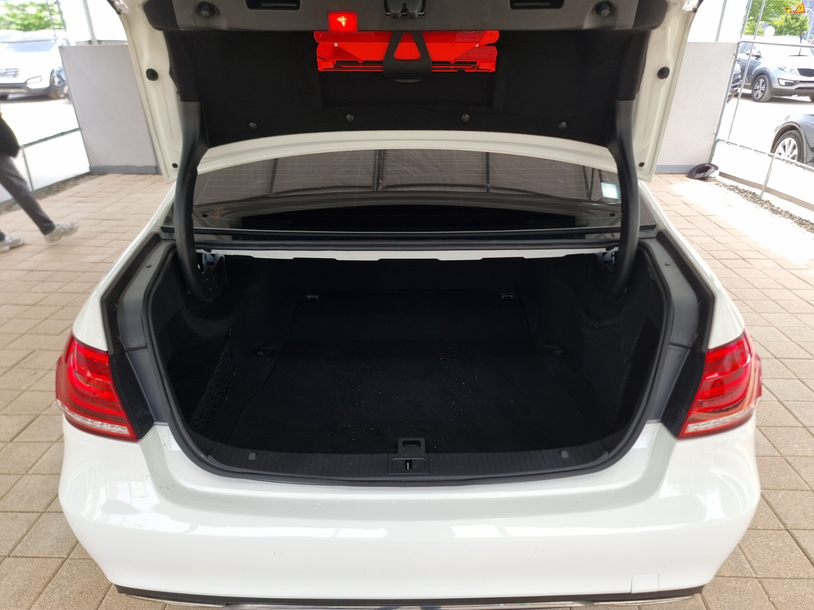MERCEDES E CLASS