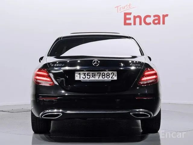 E-Class W213 E220d 4MATIC Exclusive