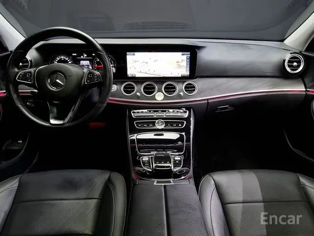 E-Class W213 E220d Avantgarde