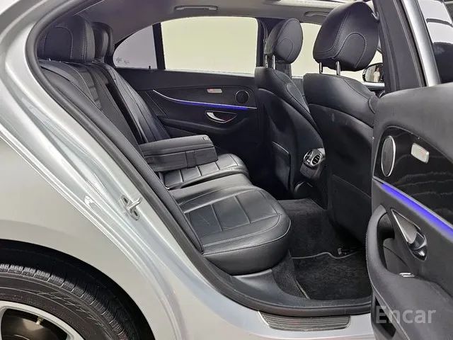 E-Class W213 E220d 4MATIC Avantgarde