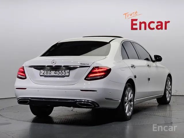 E-Class W213 E220d 4MATIC Exclusive