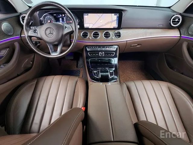 E-Class W213 E220d 4MATIC Exclusive