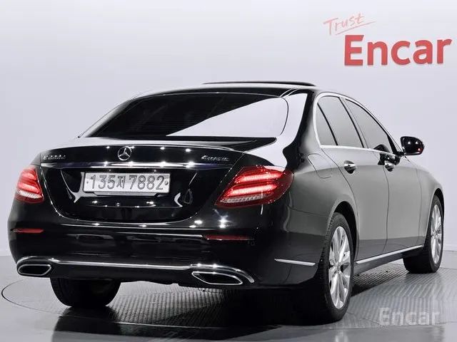 E-Class W213 E220d 4MATIC Exclusive