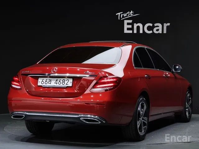 E-Class W213 E220d 4MATIC Avantgarde