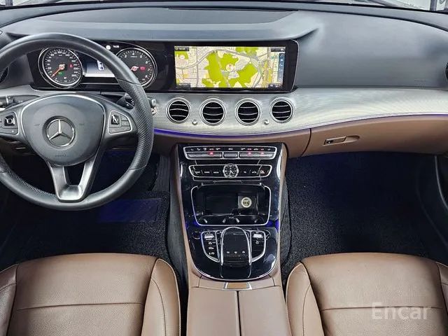 E-Class W213 E220d Avantgarde