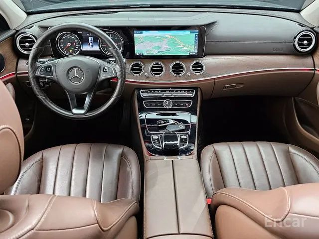 E_Class W213 E220d Exclusive