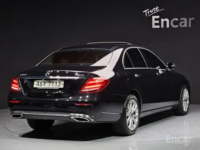 E-Class W213 E220d 4MATIC Exclusive