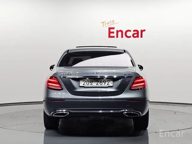 E-Class W213 E220d 4MATIC Exclusive