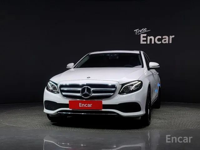 E-Class W213 E220d 4MATIC Avantgarde