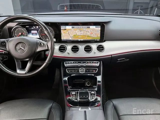 E-Class W213 E220d Avantgarde