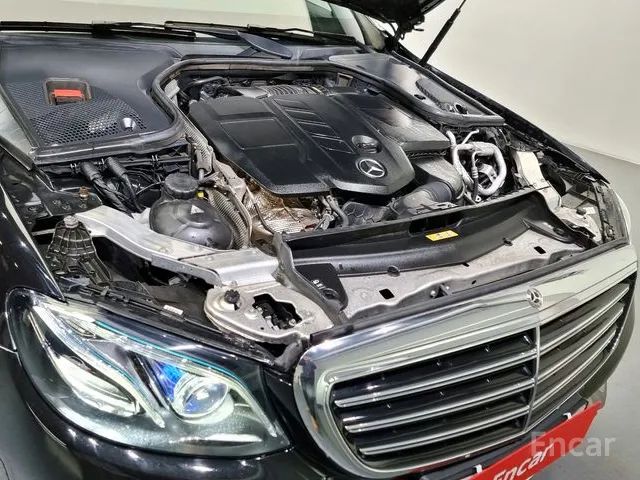 E-Class W213 E220d 4 MATIC Exclusive