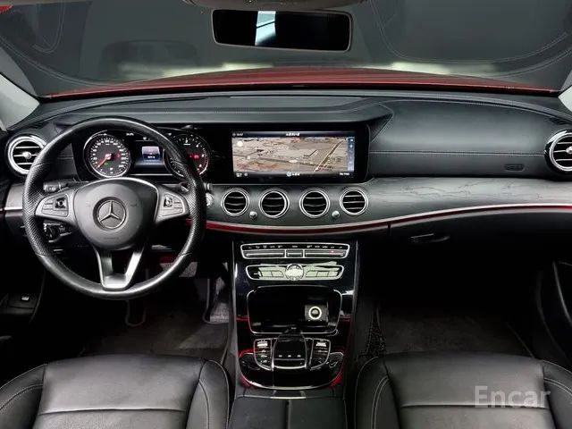 E-Class W213 E220d 4MATIC Avantgarde