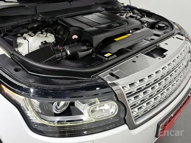 Range Rover 4th generation 4.4 SDV8 Vogue SE diesel