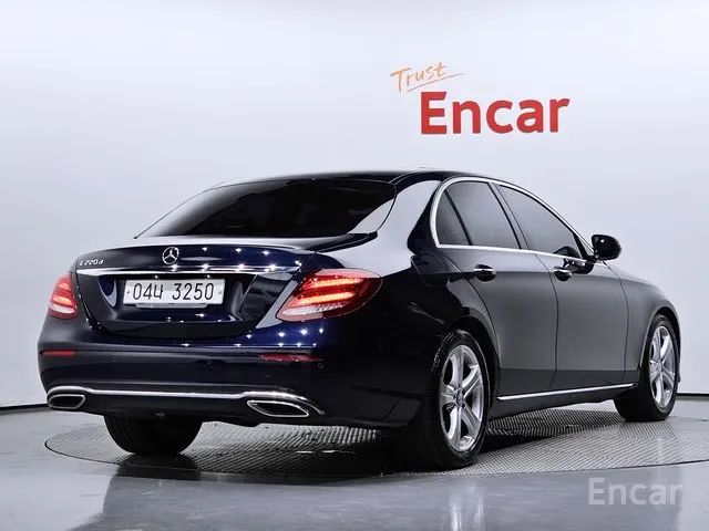 E-Class W213 E220d Avantgarde