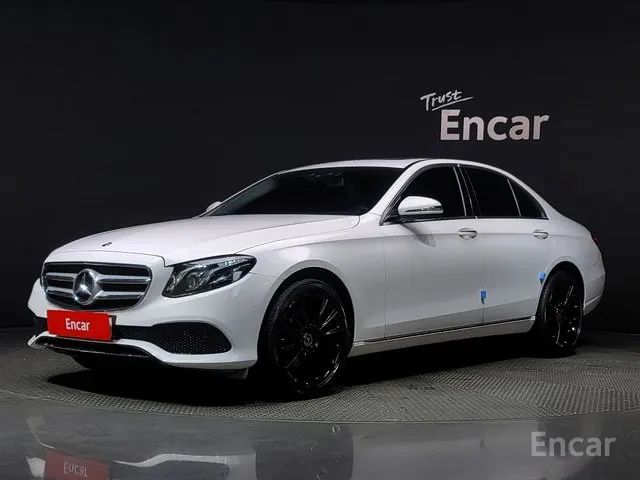 E-Class W213 E220d 4MATIC Avantgarde