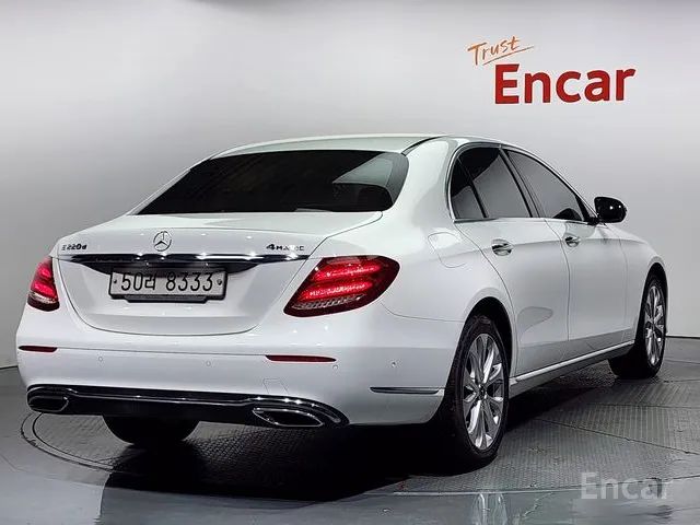 E-Class W213 E220d 4MATIC Exclusive