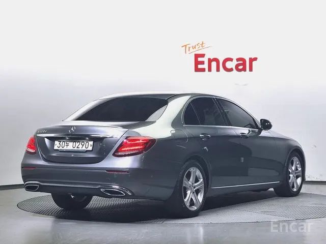 E-Class W213 E220d Avantgarde