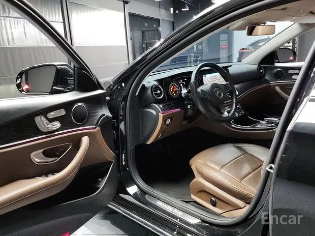 E-Class W213 E220d Avantgarde