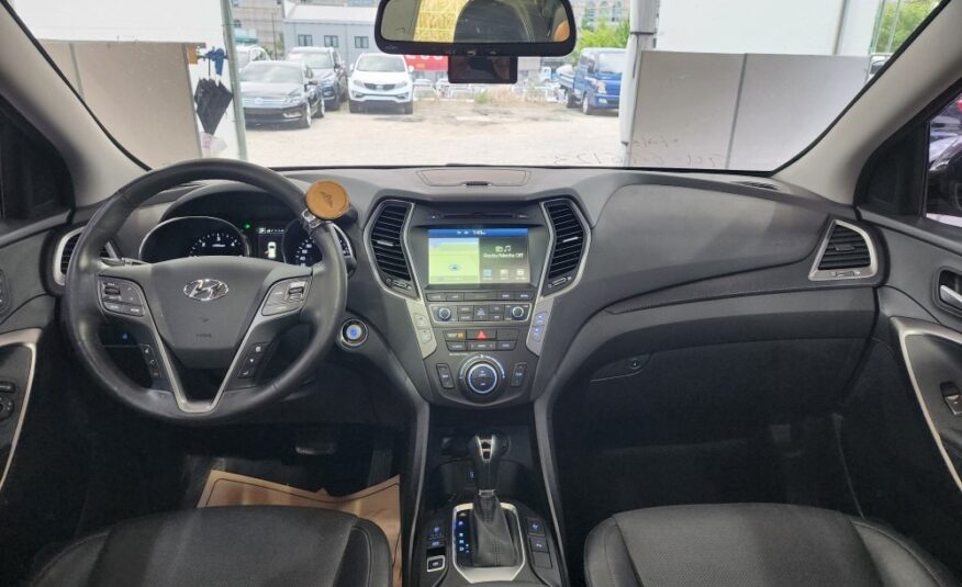 HYUNDAI SANTAFE DM 2.0 2WD EXCLUSIVE 7P