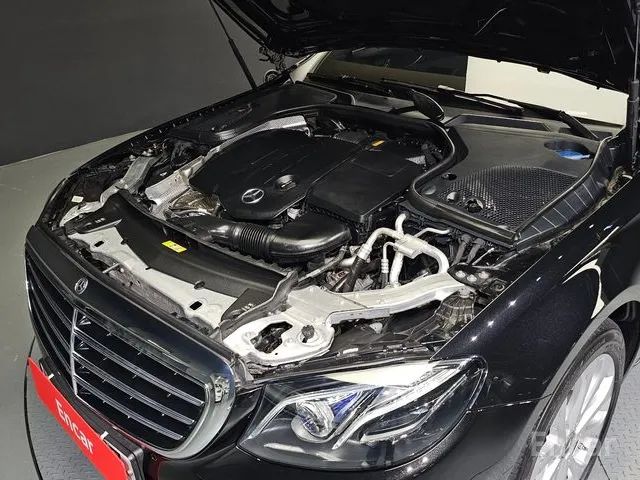 E-Class W213 E220d 4MATIC Exclusive