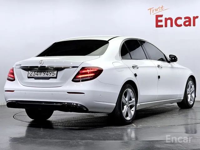 E-Class W213 E220d Avantgarde