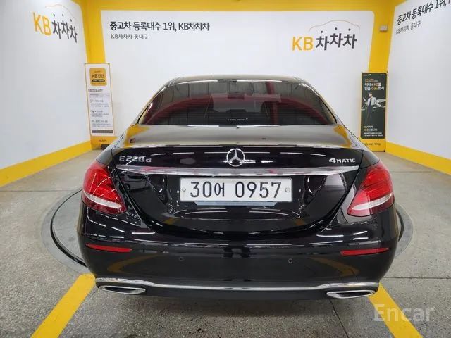 E-Class W213 E220d 4MATIC Exclusive