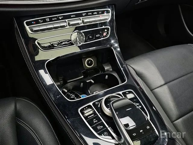 E-Class W213 E220d Avantgarde