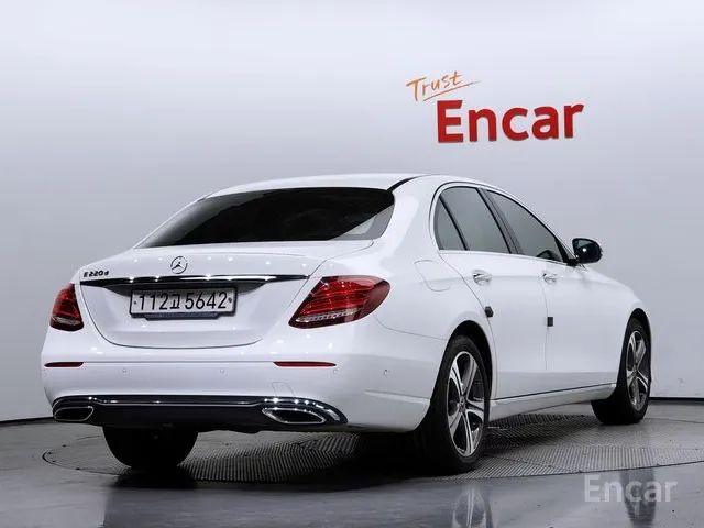 E-Class W213 E220d Avantgarde