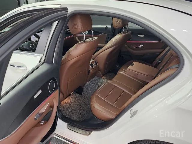 E-Class W213 E220d Avantgarde