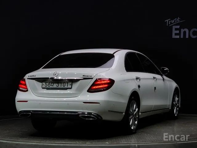 E-Class W213 E220d 4MATIC Exclusive