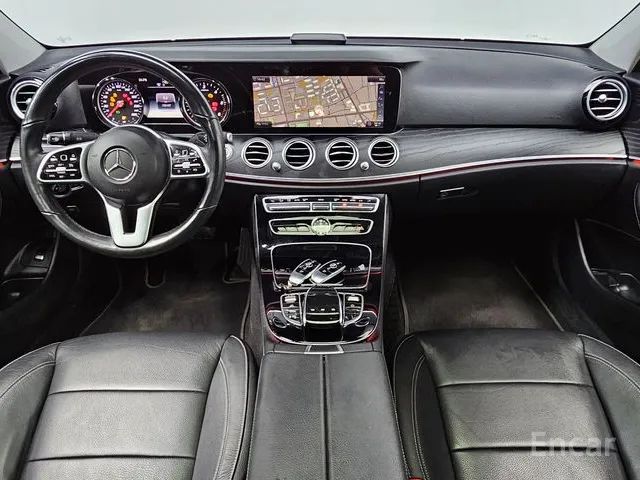 E-Class W213 E220d Avantgarde