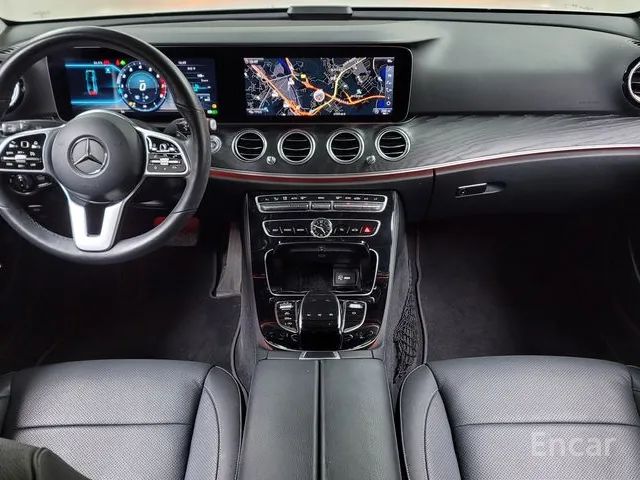 E-Class W213 E300 4MATIC Avantgarde