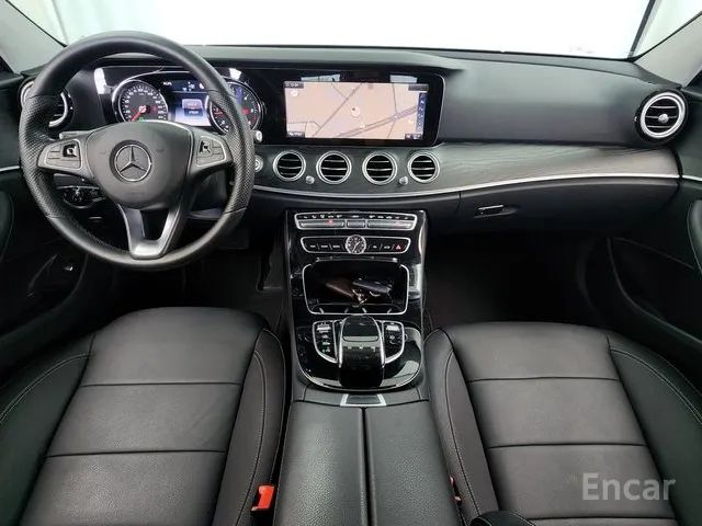 E-Class W213 E220d Avantgarde