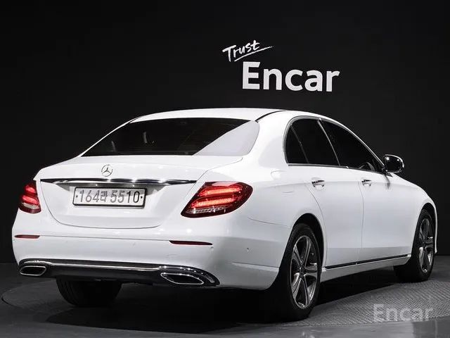 E-Class W213 E220d Avantgarde