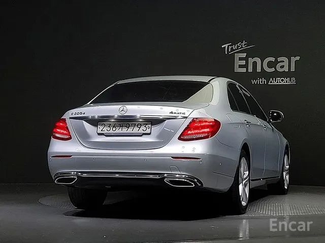 E-Class W213 E220d 4MATIC Avantgarde