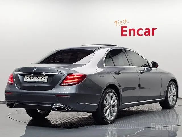 E-Class W213 E220d 4MATIC Exclusive