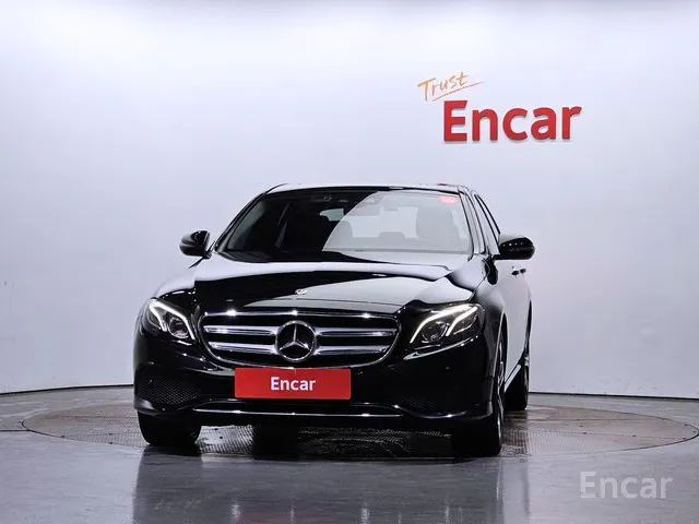 E-Class W213 E220d 4MATIC Avantgarde