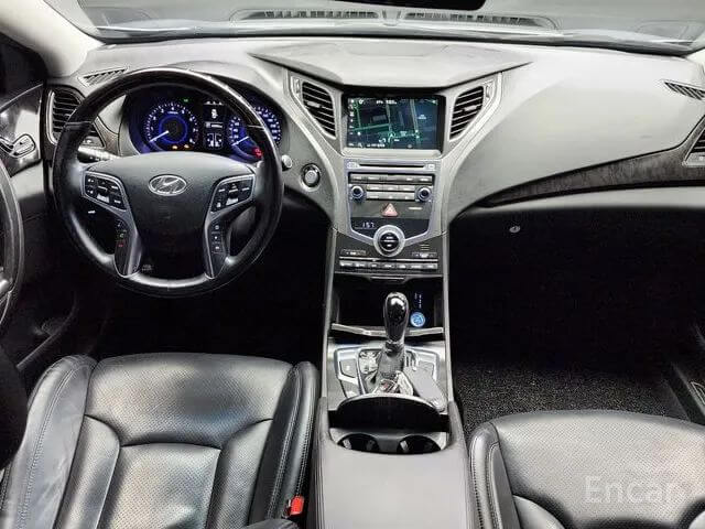 HYUNDAI GRANDEUR HG HG240 MODERN
