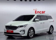 THE NEW KIA CARNIVAL 9-SEATER PRESTIGE