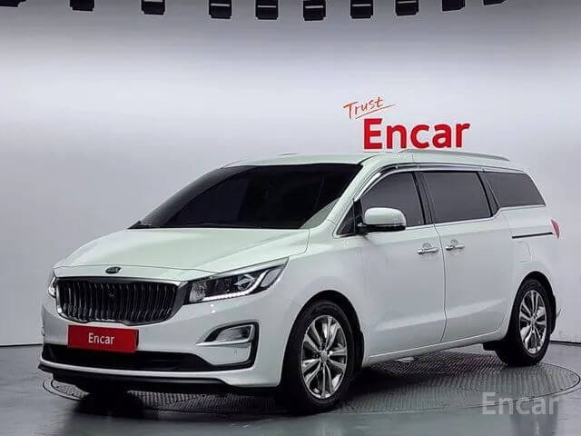 THE NEW KIA CARNIVAL 9-SEATER PRESTIGE