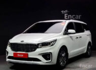 KIA CARNIVAL NEW 9-SEATER LUXURY