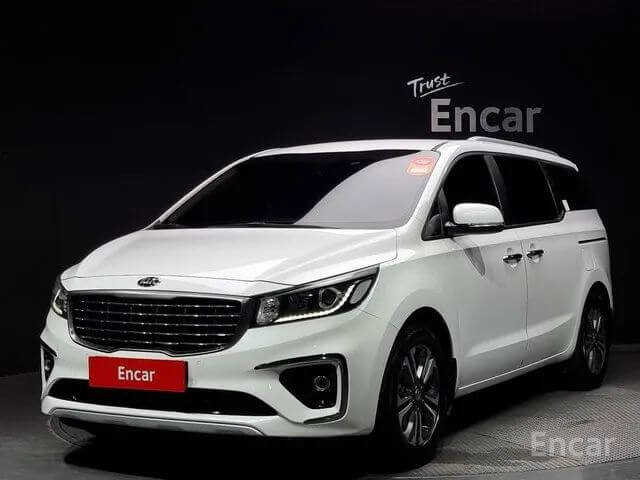 KIA CARNIVAL NEW 9-SEATER LUXURY