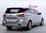 THE NEW KIA CARNIVAL 7-SEATER LIMOUSINE VIP