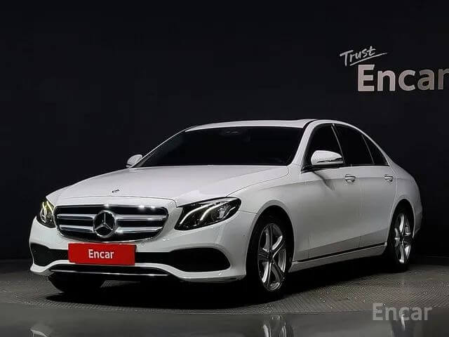 BENZ E-CLASS W213 E200 AVANTGARDE