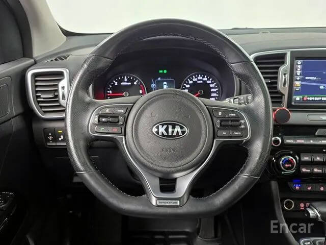 KIA SPORTAGE 4TH GENERATION 2.0 2WD NOBLE PLUS